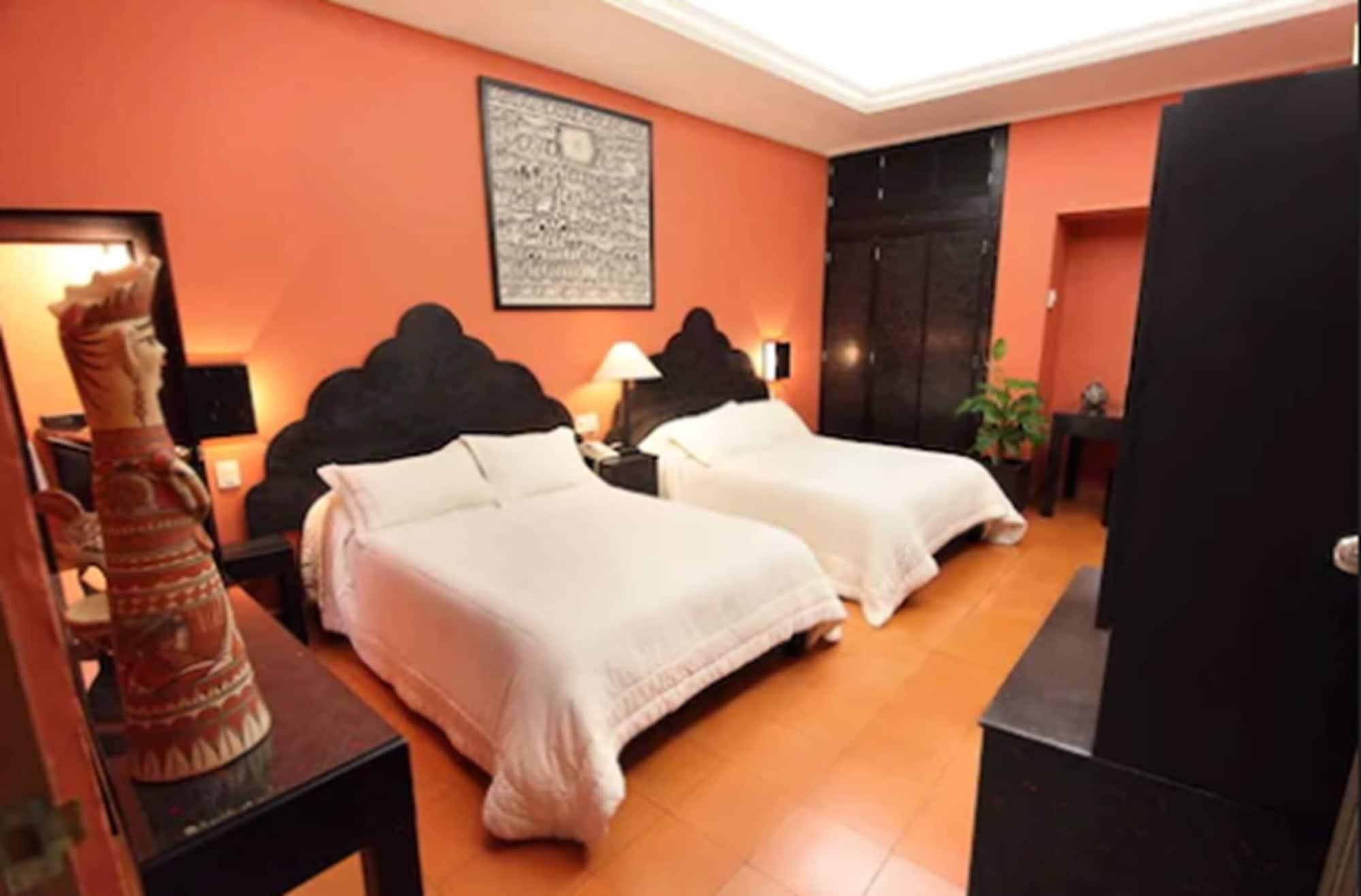 Hotel Boutique La Casa Azul Cuernavaca Esterno foto